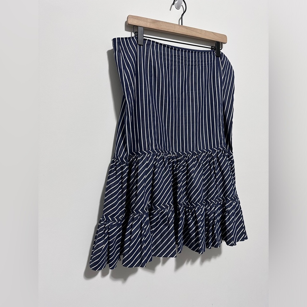 Lauren Ralph Lauren 100% Cotton Blue and White Striped Tiered midi Skirt - Picture 3 of 8